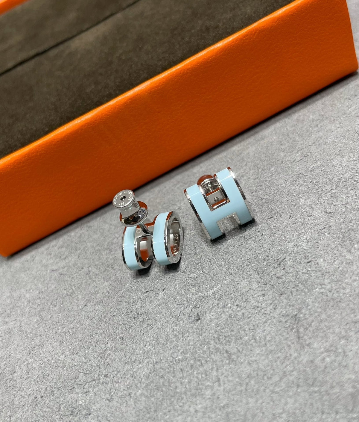 [⭐Sparkve]POP H SKY BLUE STUD EARRINGS