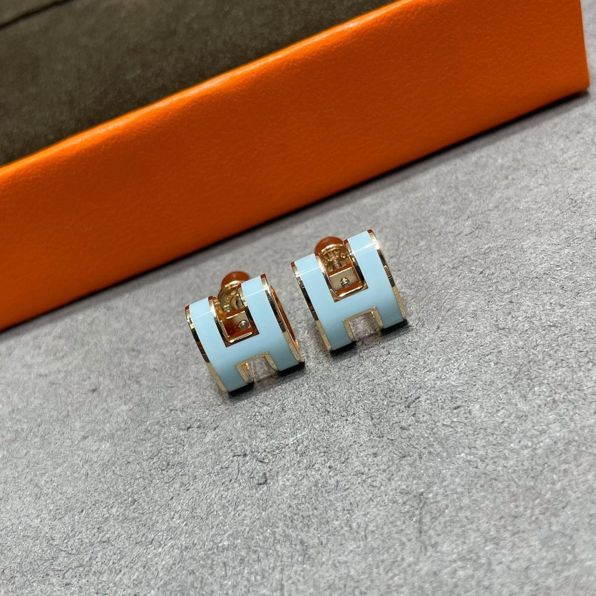 [⭐Sparkve]POP H SKY BLUE STUD EARRINGS