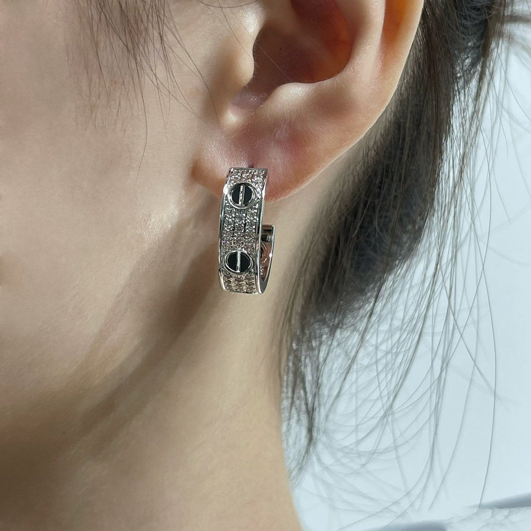 [⭐Sparkve]LOVE CERAMIC DIAMOND PAVED SILVER EARRINGS