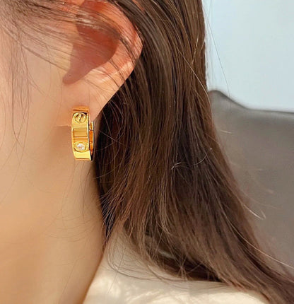 [⭐Sparkve]LOVE 5.5MM 1 DIAMOND EARRINGS