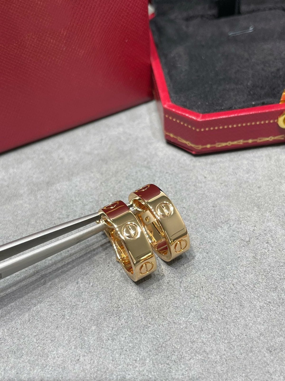 [⭐Sparkve]LOVE 5.5MM EARRINGS