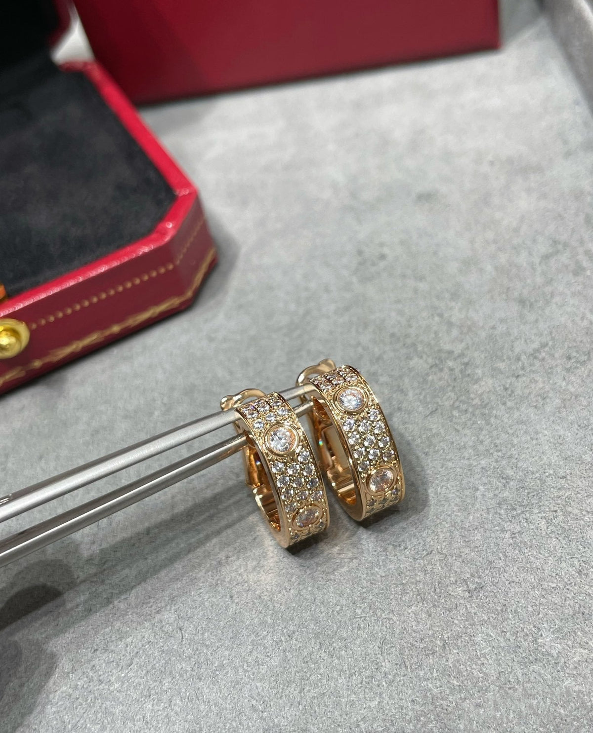 [⭐Sparkve]LOVE 5.5MM DIAMOND PAVED EARRINGS