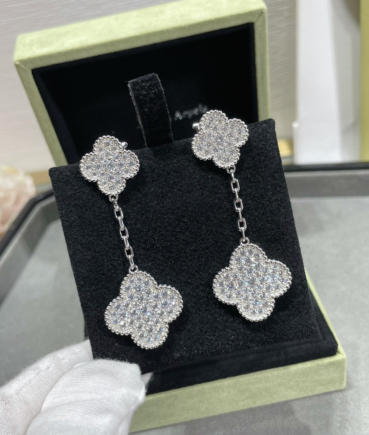[⭐Sparkve]CLOVER 2 MOTIFS DIAMOND PAVED SILVER EARRINGS