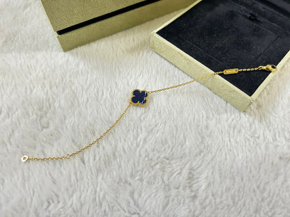 [⭐Sparkve]CLOVER 1 MOTIF PIETERSITE BRACELET