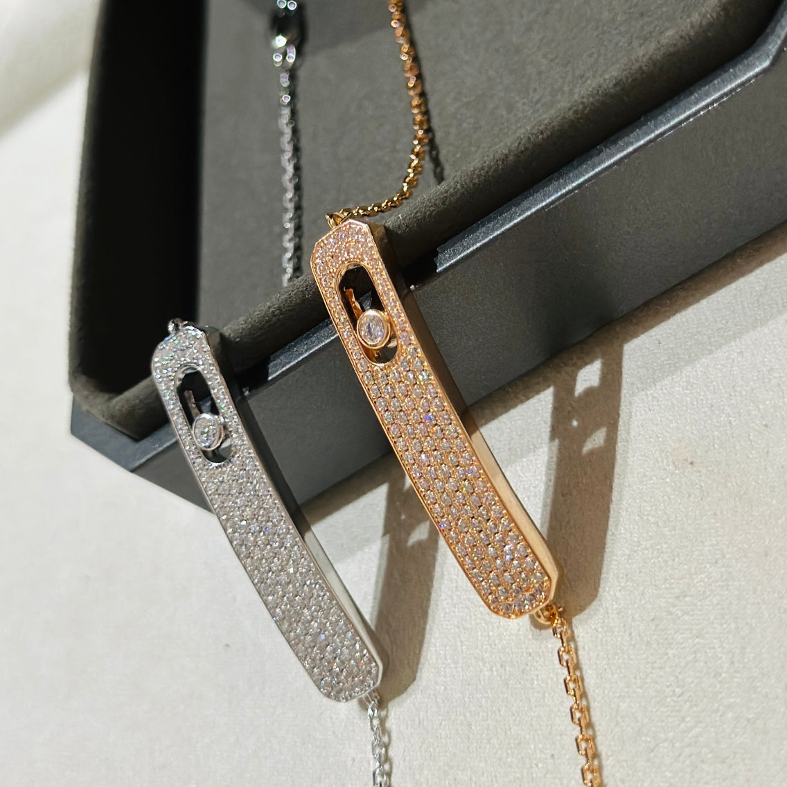 [⭐Sparkve]MOVE CLASSIQUE DIAMOND PAVED BRACELET