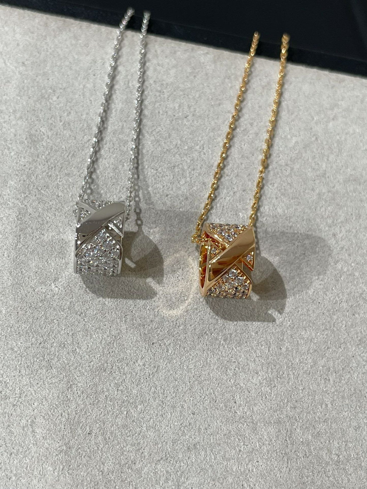 [⭐Sparkve]LIENS EVIDENCE DIAMOND PAVED NECKLACE