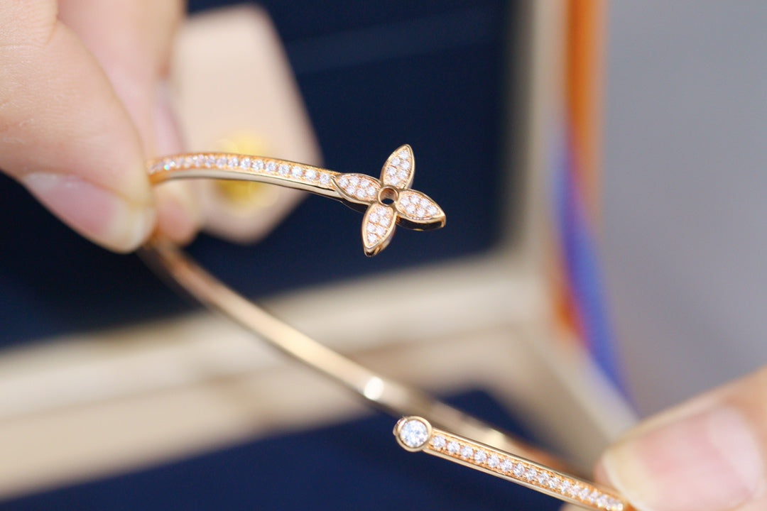 [⭐Sparkve]IDYLLE PINK GOLD OPEN BRACELET DIAMOND PAVED
