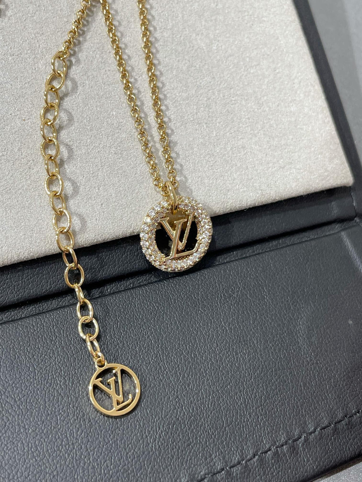 [⭐Sparkve]BY NIGHT DIAMOND PAVED NECKLACE