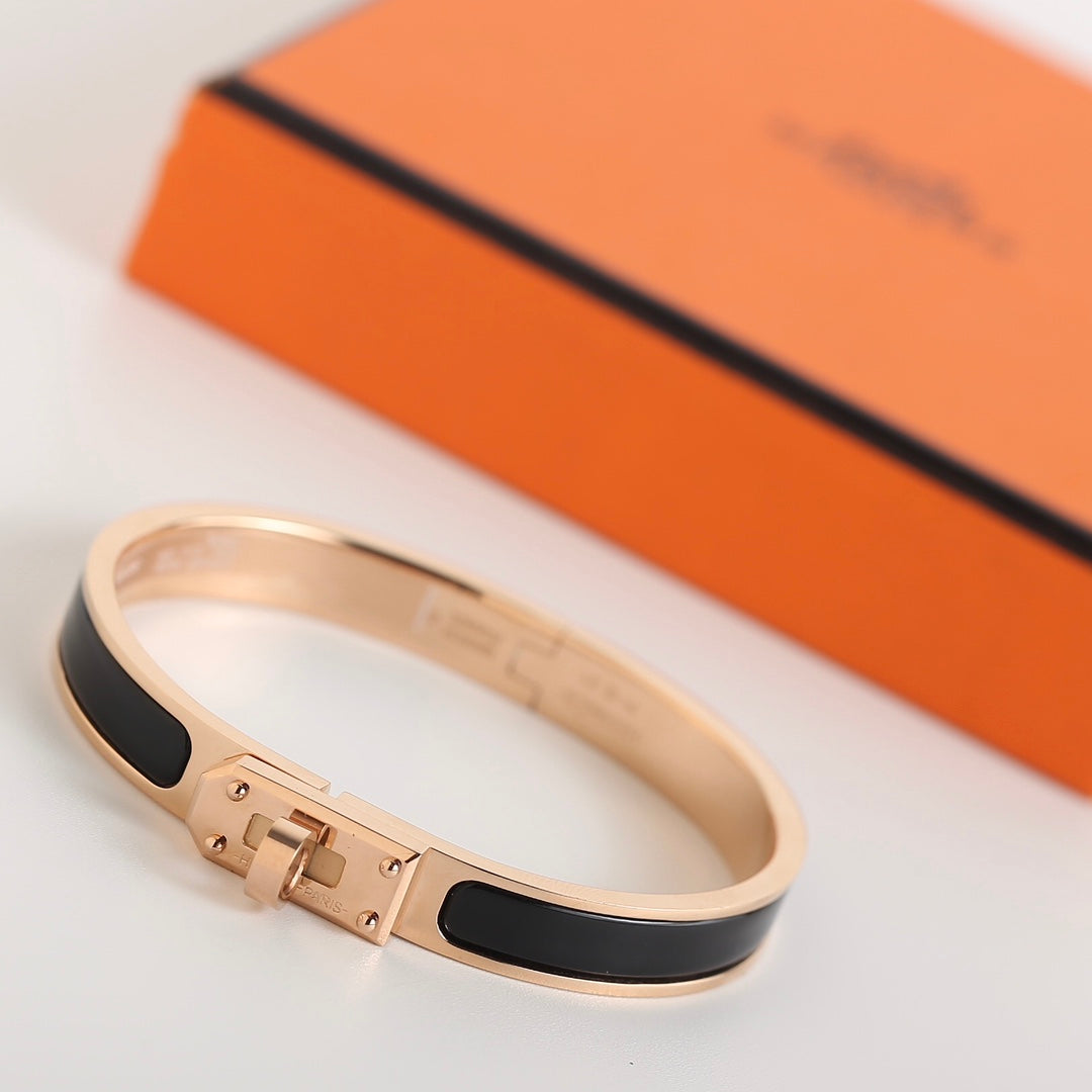 [⭐Sparkve]HM KELLY BLACK BRACELET