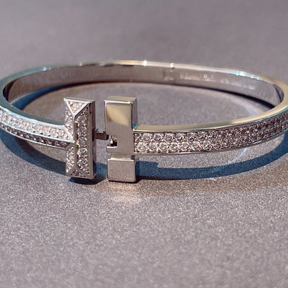 [⭐Sparkve Jewels]T1 WIDE HINGED BANGLE DIAMOND PAVED BRACELET