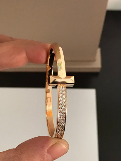 [⭐Sparkve Jewels]T1 WIDE DIAMOND HINGED BANGLE PINK GOLD