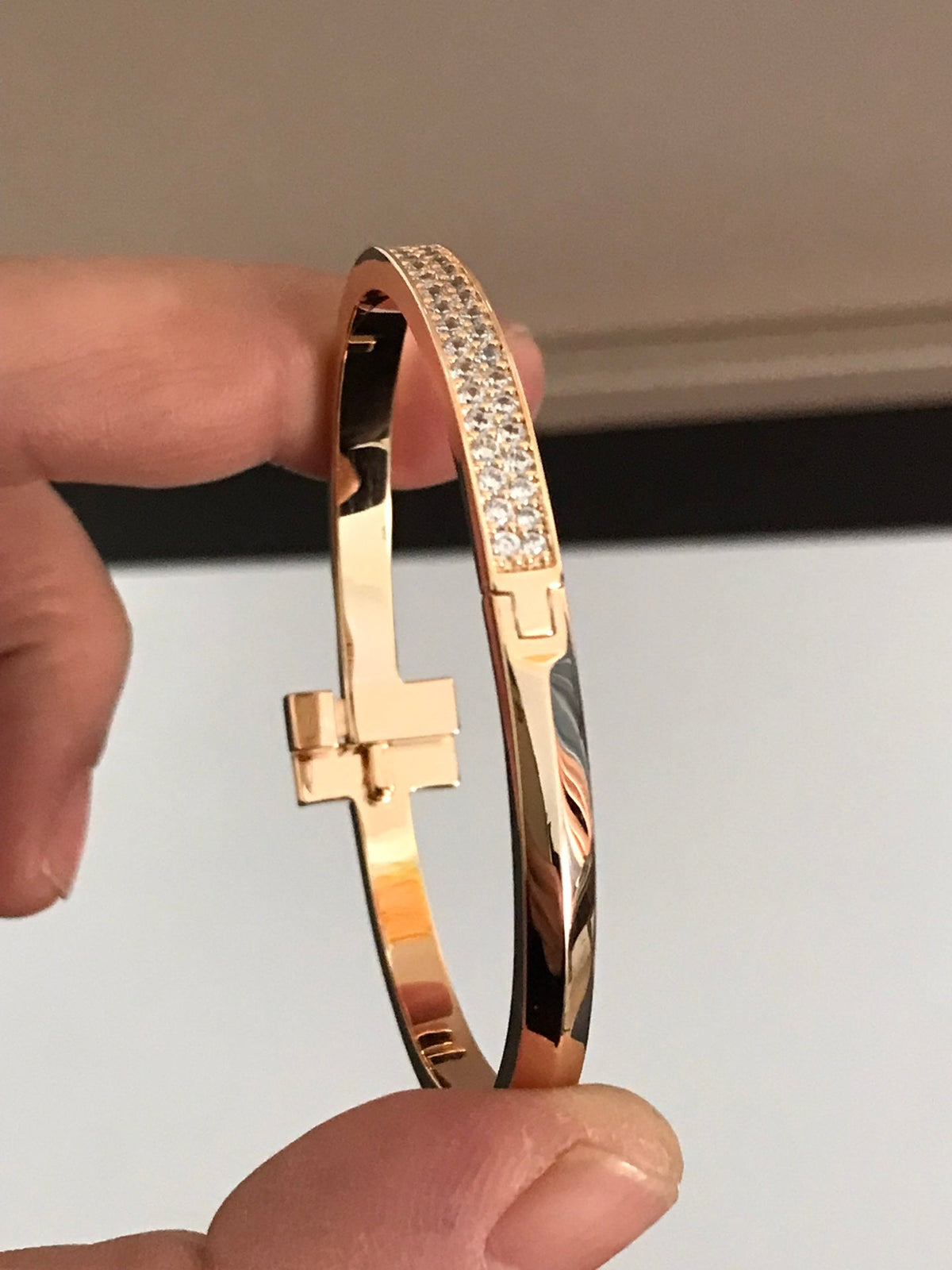 [⭐Sparkve Jewels]T1 WIDE DIAMOND HINGED BANGLE PINK GOLD