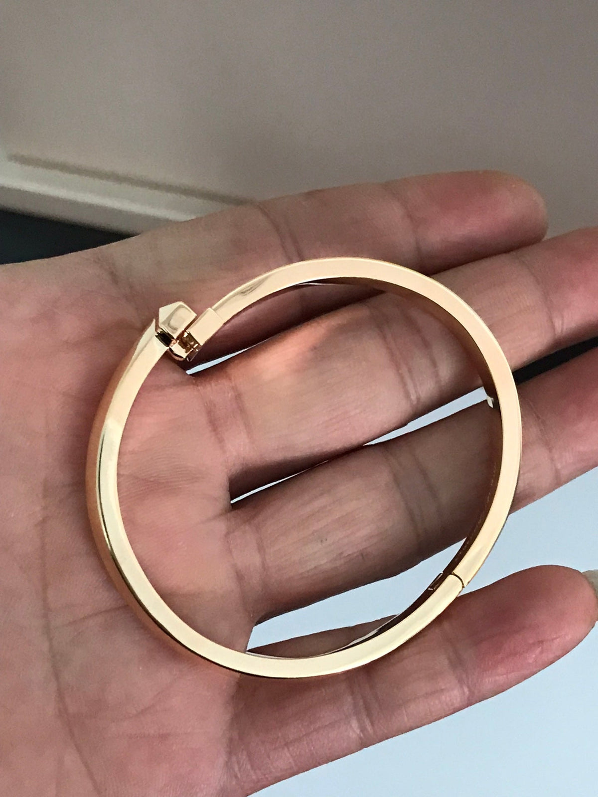 [⭐Sparkve Jewels]T1 WIDE DIAMOND HINGED BANGLE PINK GOLD