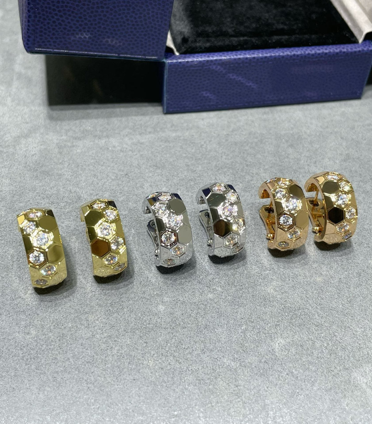 [⭐Sparkve]BEE LOVE DIAMOND HOOP EARRINGS