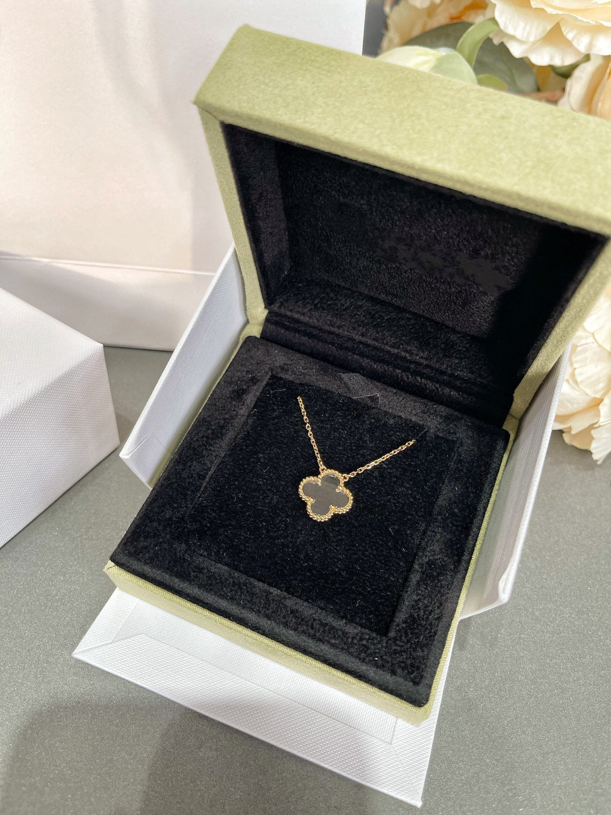 [⭐Sparkve]CLOVER ROCK CRYSTAL ROSE GOLD NECKLACE