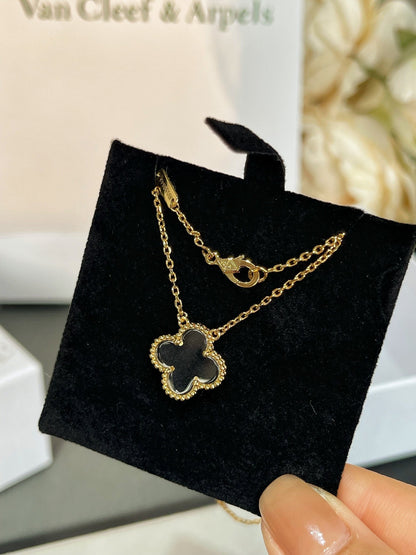 [⭐Sparkve]CLOVER ROCK CRYSTAL ROSE GOLD NECKLACE