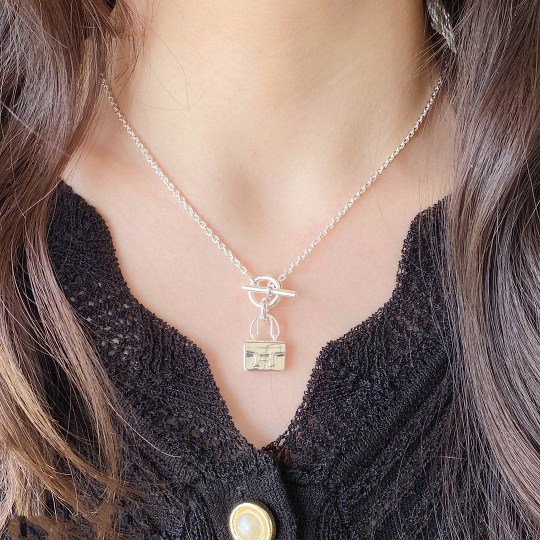 [⭐Sparkve]CONSTANCE PEDANT SILVER NECKLACE