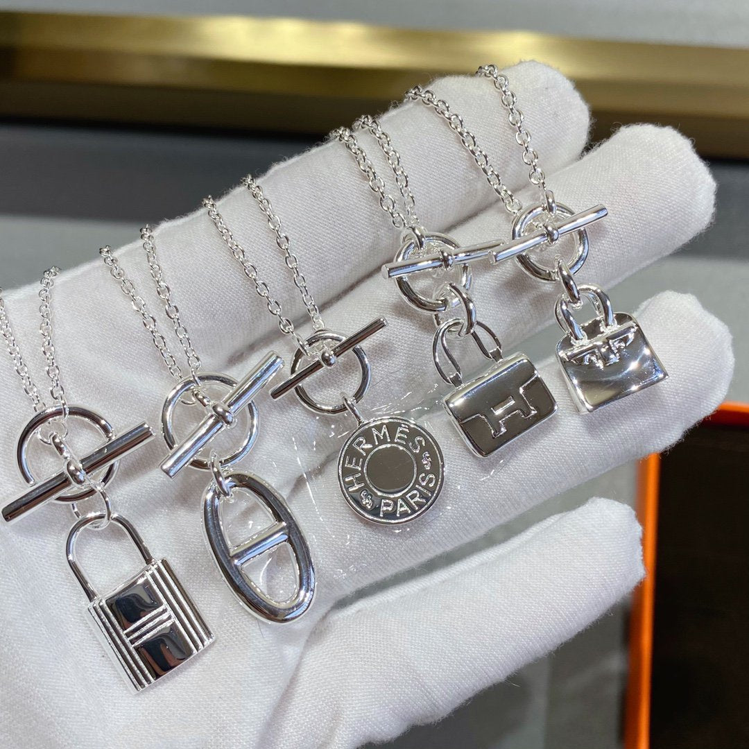 [⭐Sparkve]CONSTANCE PEDANT SILVER NECKLACE