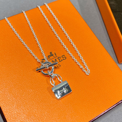 [⭐Sparkve]CONSTANCE PEDANT SILVER NECKLACE