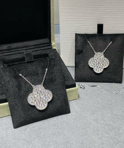 [⭐Sparkve]CLOVER 25MM LARGE PENDANT DIAMOND PAVED SILVER NECKLACE