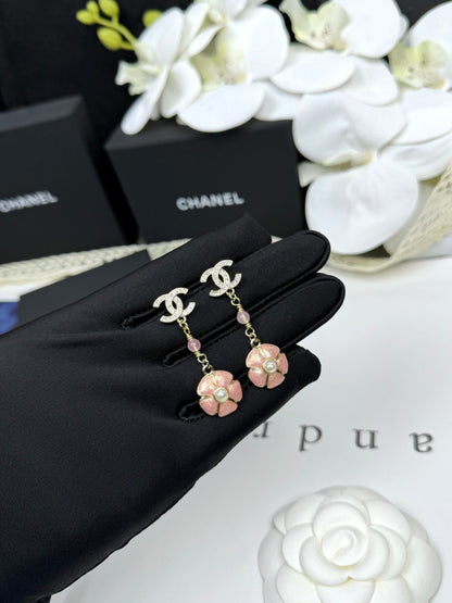 [⭐Sparkve]26C Pink Camellia Enamel Pendant with Double C Earrings