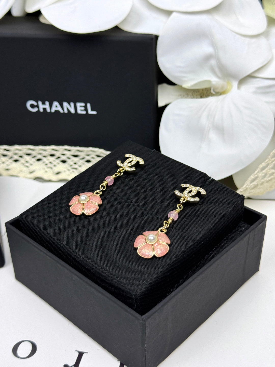 [⭐Sparkve]26C Pink Camellia Enamel Pendant with Double C Earrings