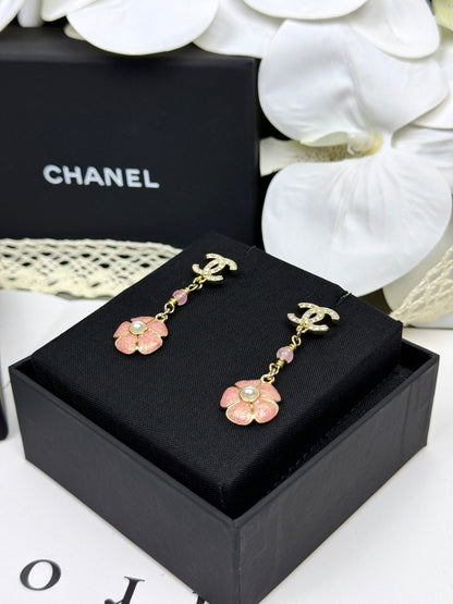 [⭐Sparkve]26C Pink Camellia Enamel Pendant with Double C Earrings