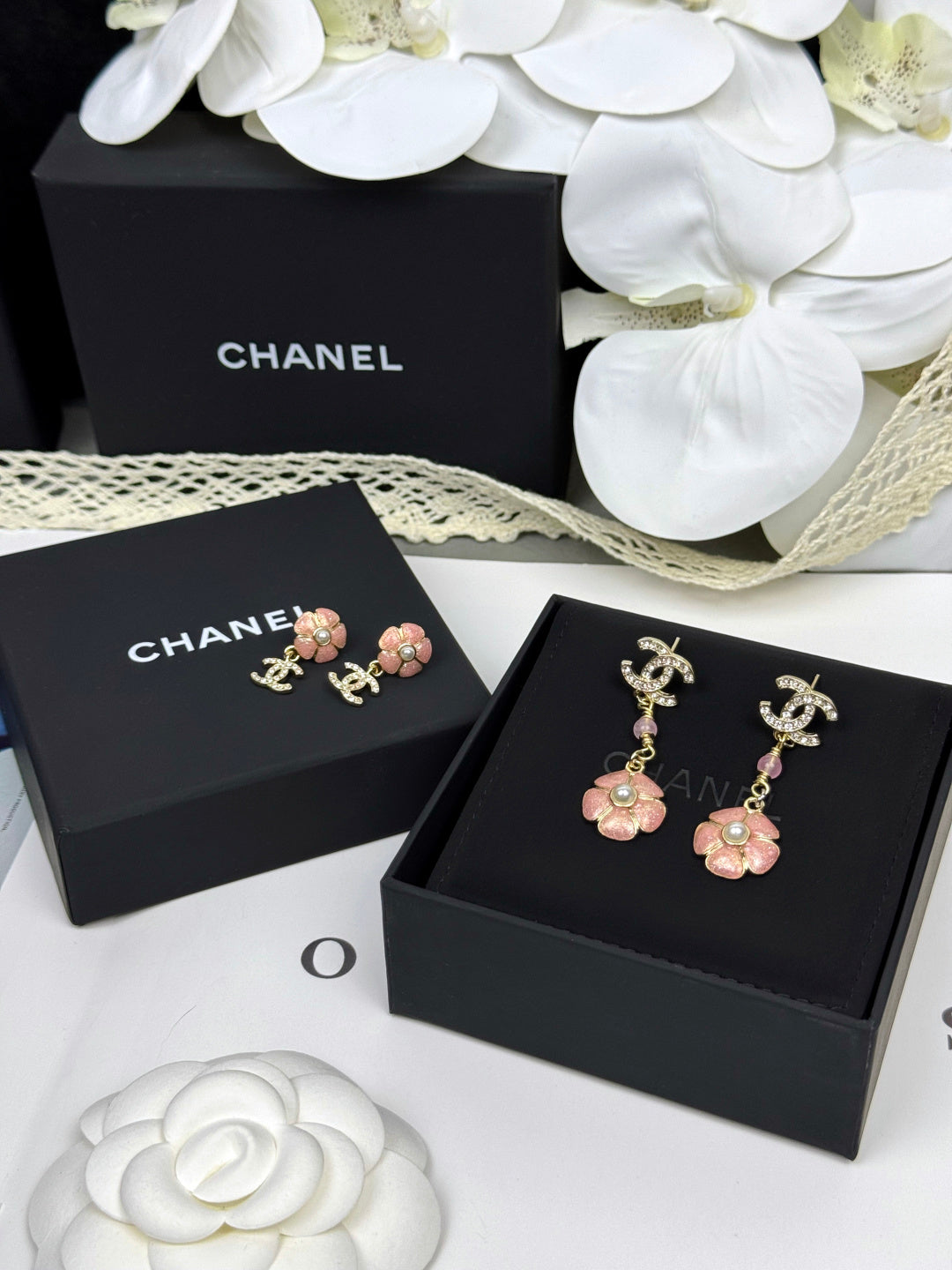 [⭐Sparkve]26C Pink Camellia Enamel Pendant with Double C Earrings