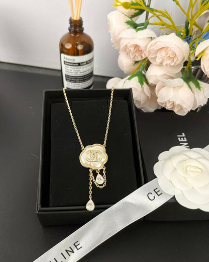 [⭐Sparkve]Cloud Pearl Mother-of-Pearl Diamond Chain Pendant Necklace