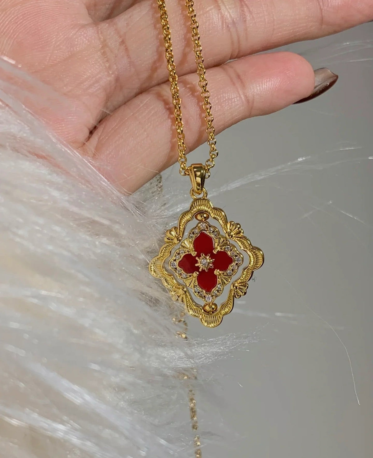 [⭐Sparkve] B.C.L ENAMEL ROTATING SINGLE-DIAMOND NECKLACE（Various colors）