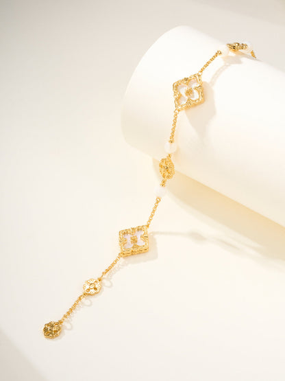 [⭐Sparkve]B.C.L ENAMELED Three-Flower Bracelet（Trumpet)