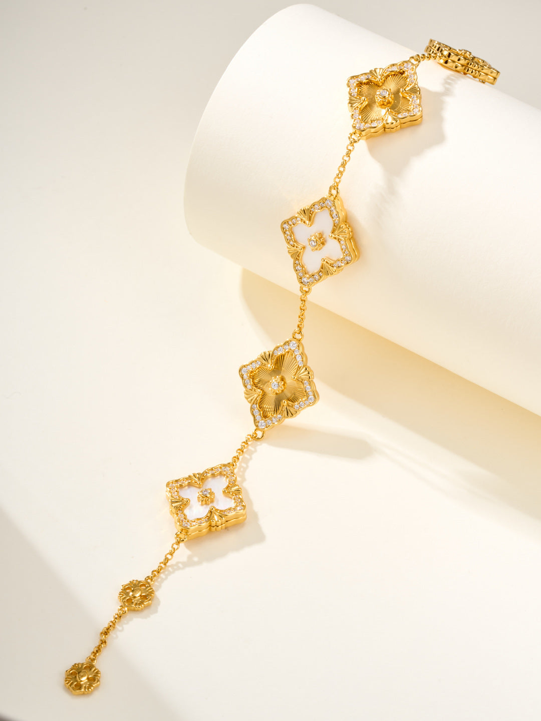 [⭐Sparkve]B.C.L ENAMELED Five-Flower Bracelet（Various Colors) BIG SIZE