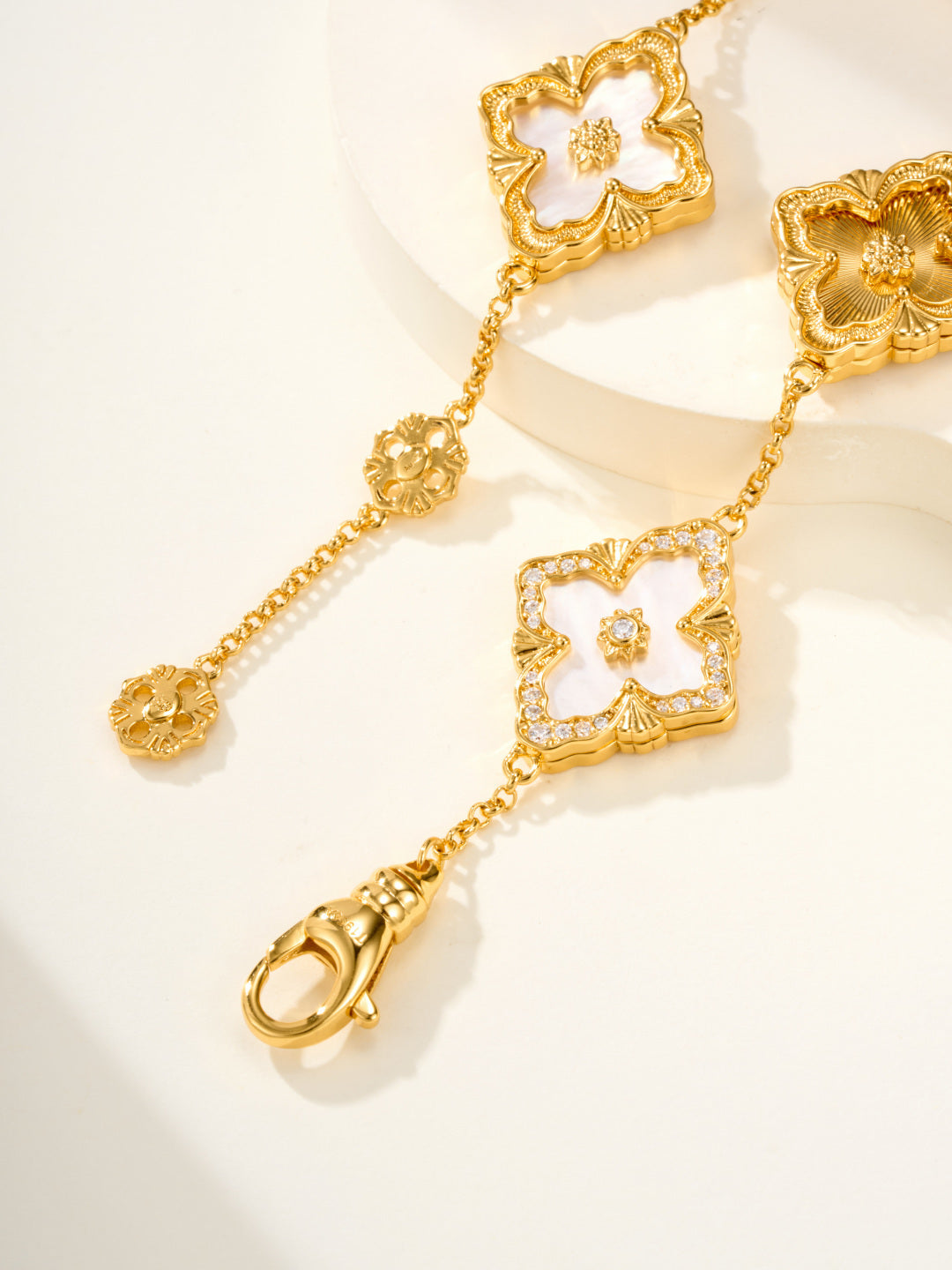 [⭐Sparkve]B.C.L ENAMELED Five-Flower Bracelet（Various Colors) BIG SIZE