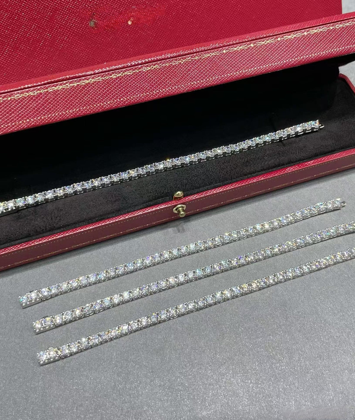 [⭐Sparkve jewelrys]TENNIS BRACELET WITH FULL DIAMOND SETTING