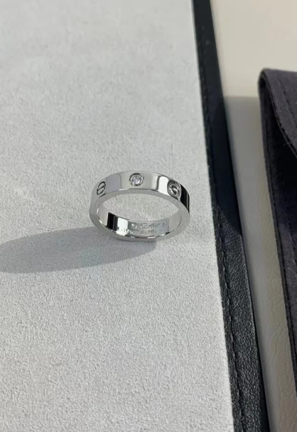 [⭐Sparkve]LOVE RING 4MM 1 DIAMOND SILVER