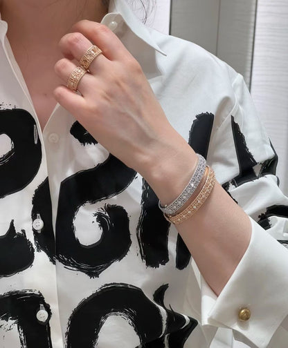 [⭐Sparkve]2026 WOVEN-PATTERN BRACELET SET WITH FULL DIAMOND INLAY THREE-COLORS