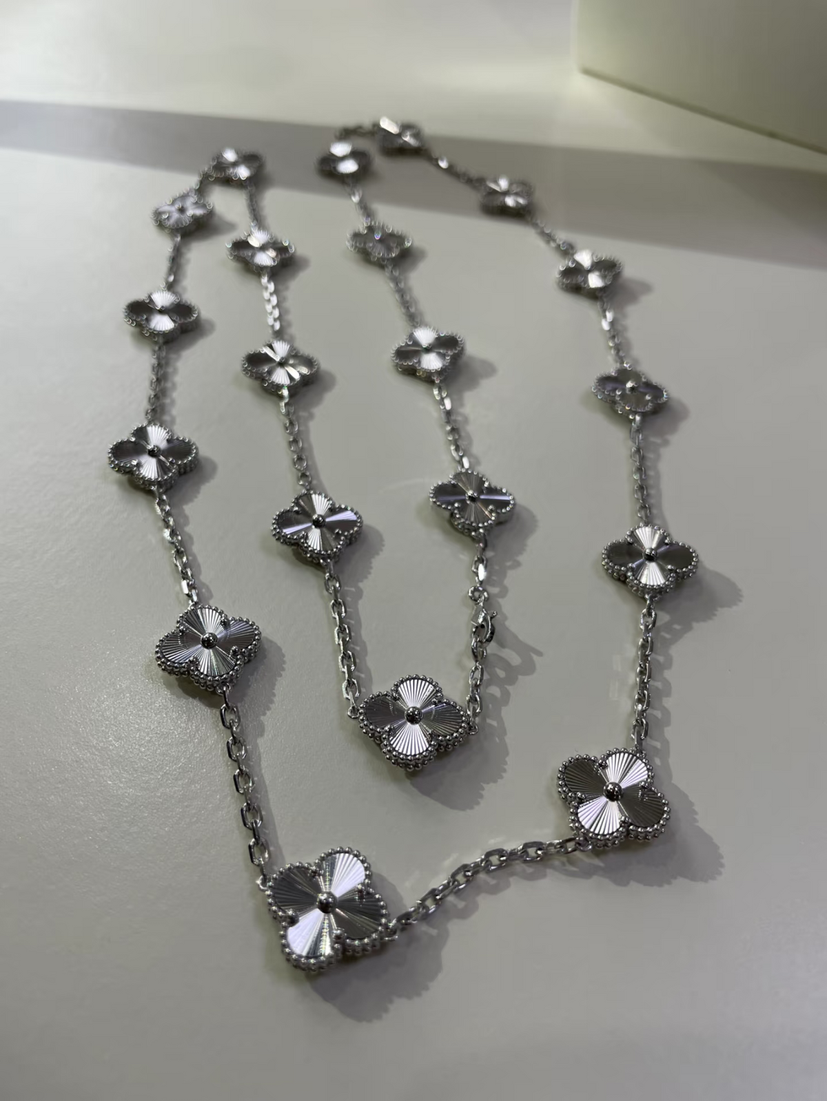 [⭐Sparkve]CLOVER 20 MOTIFS SILVER LASER