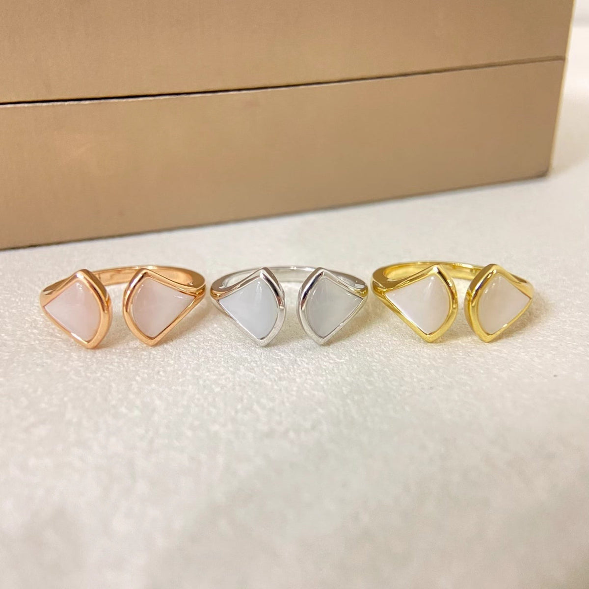 [⭐Sparkve]DOUBLE SKIRT PATTERN OPEN RING