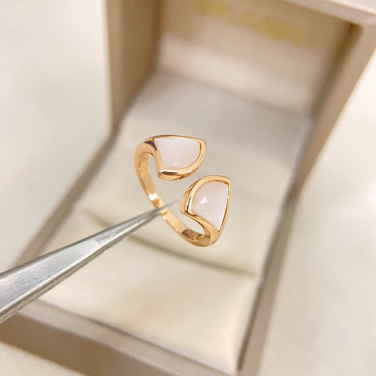 [⭐Sparkve]DOUBLE SKIRT PATTERN OPEN RING