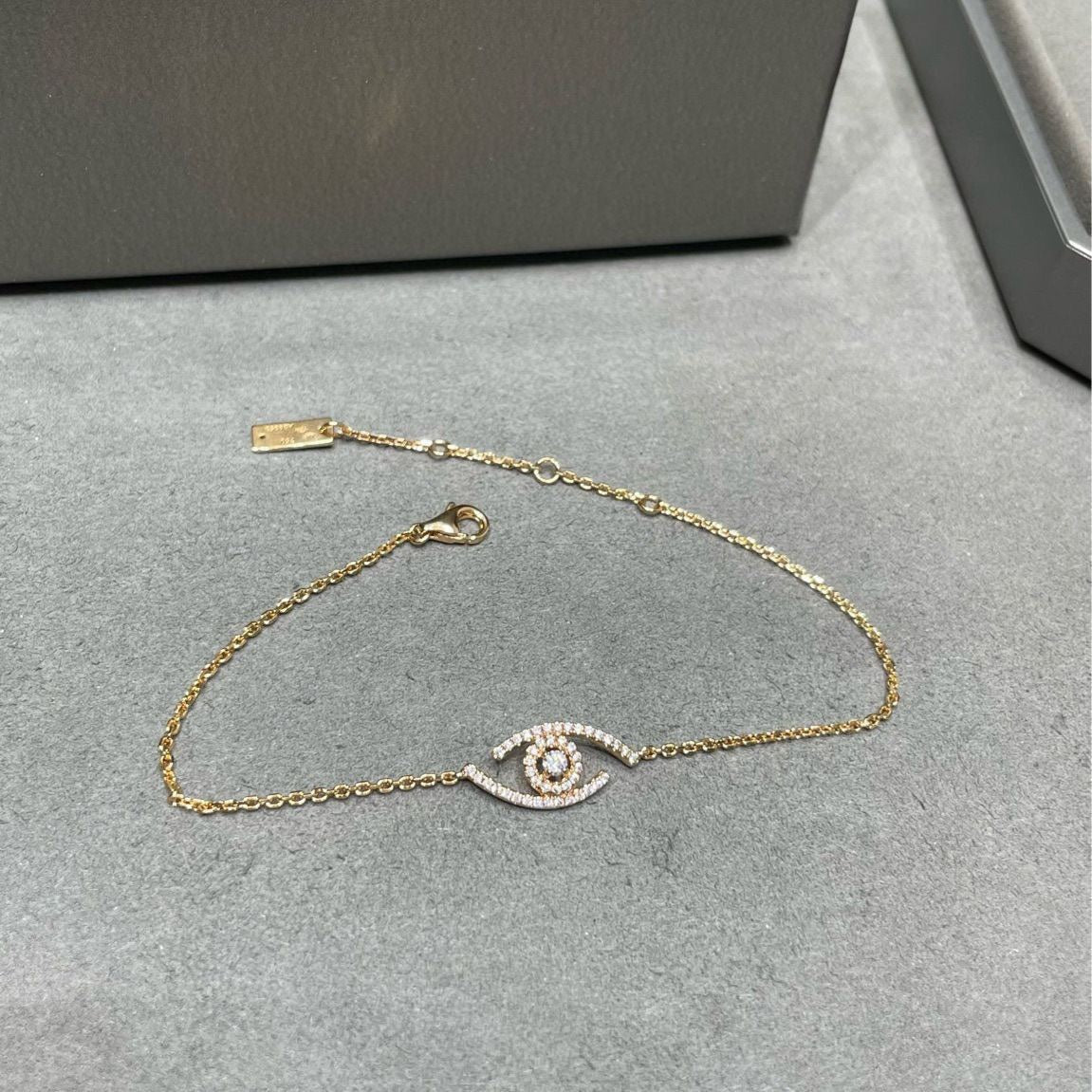 [⭐Sparkve]Demo Eye Pave-Set Diamond Bracelet