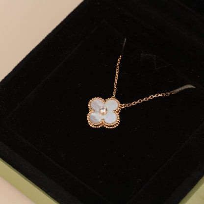 [⭐Sparkve]CLOVER 15MM DIAMOND WHITE FRITILLARIA NECKLACE