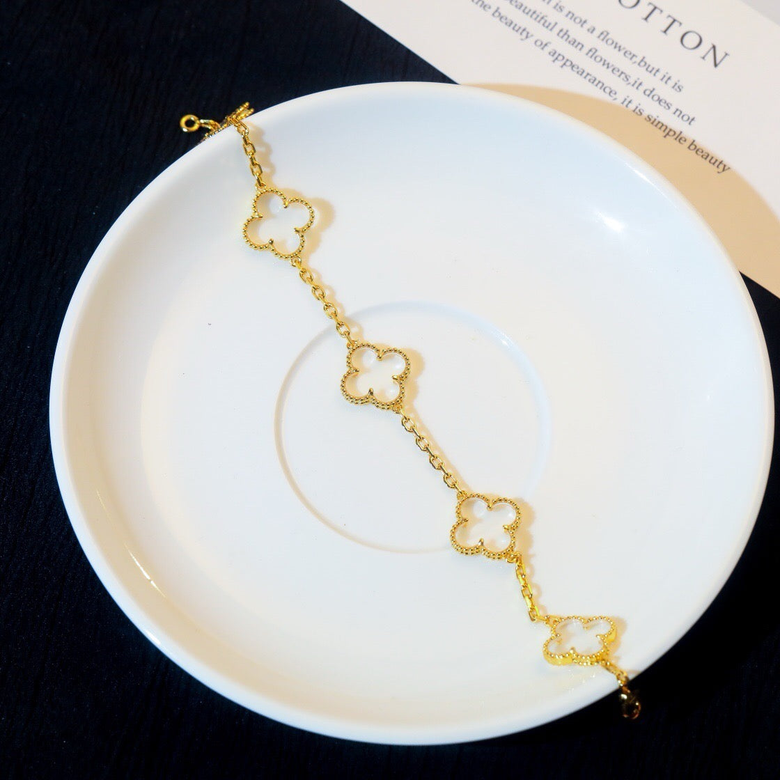 [⭐Sparkve]CLOVER 5 MOTIF ROCK CRYSTAL BRACELET