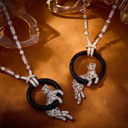 [⭐Sparkve jewelrys]NEW BLACK CIRCLE PANTHER FULL DIAMOND NECKLACE