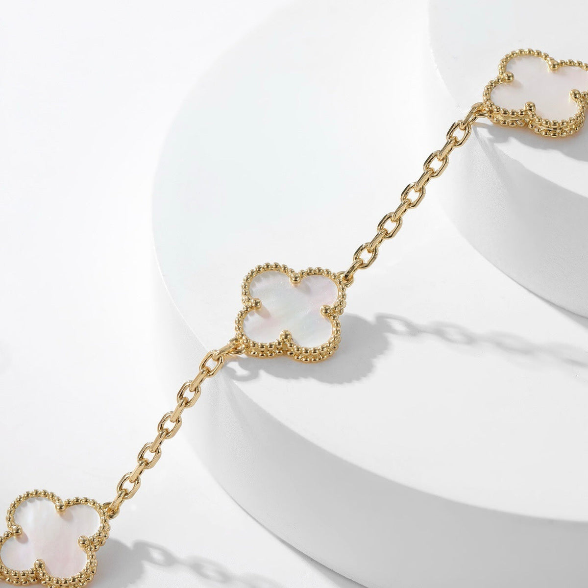 [⭐Sparkve]CLOVER 10 MOTIFS WHITE MOTHER OF PEARL NECKLACE