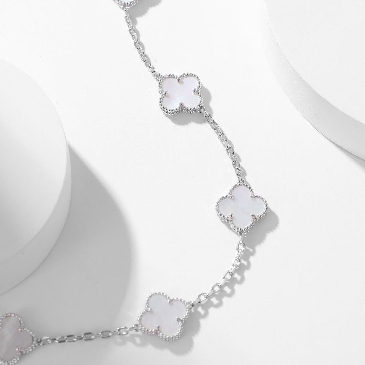 [⭐Sparkve]CLOVER 10 MOTIFS WHITE MOTHER OF PEARL NECKLACE