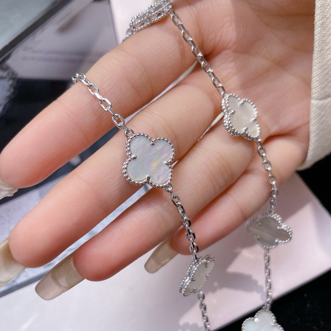 [⭐Sparkve]CLOVER 10 MOTIFS WHITE MOTHER OF PEARL NECKLACE