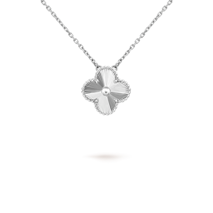 [⭐Sparkve]CLOVER 15MM LASER NECKLACE SILVER