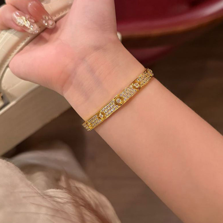 [⭐Sparkve]LOVE BRACELET 6.1MM DIAMOND-PAVED 10 BIG DIAMONDS