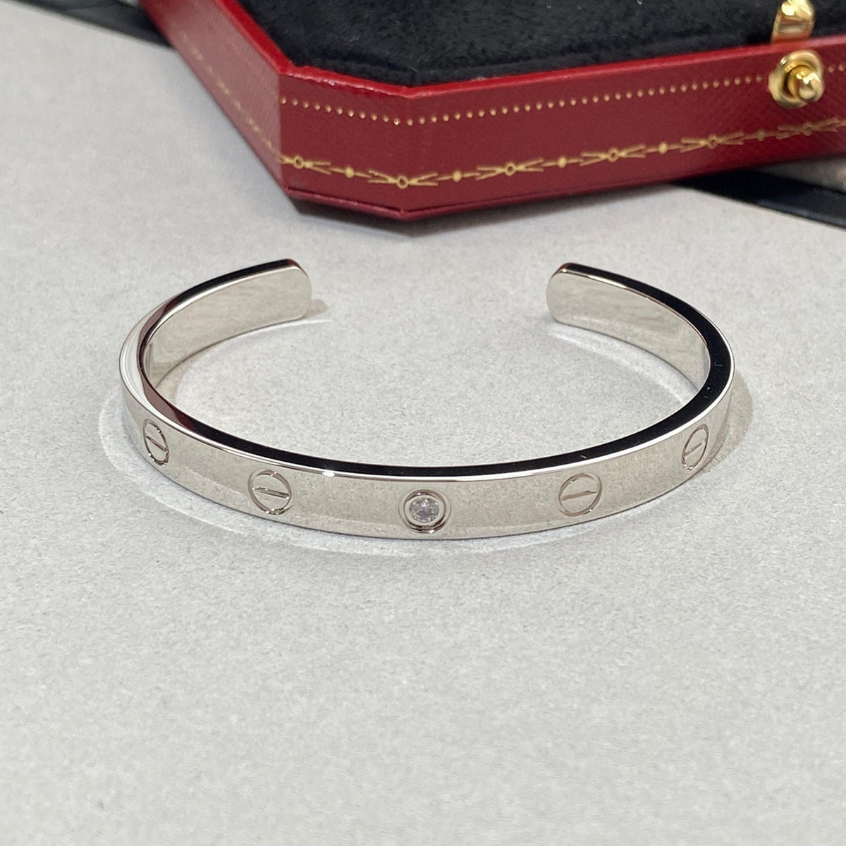 [⭐Sparkve]LOVE BRACELET 6.1MM 1 DIAMOND OPEN CUFF