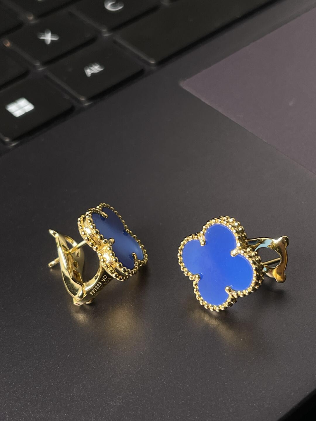 [⭐Sparkve] CLOVER LARGE (20mm) 1 MOTIFS BLUE MOP STUD EARRINGS